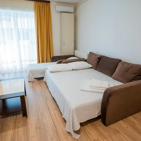 Mamaia Light Moon Apartment