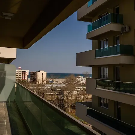 Apartament Mamaia Light Moon Apartment