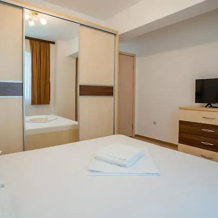 Mamaia Light Moon Apartment Apartmán *